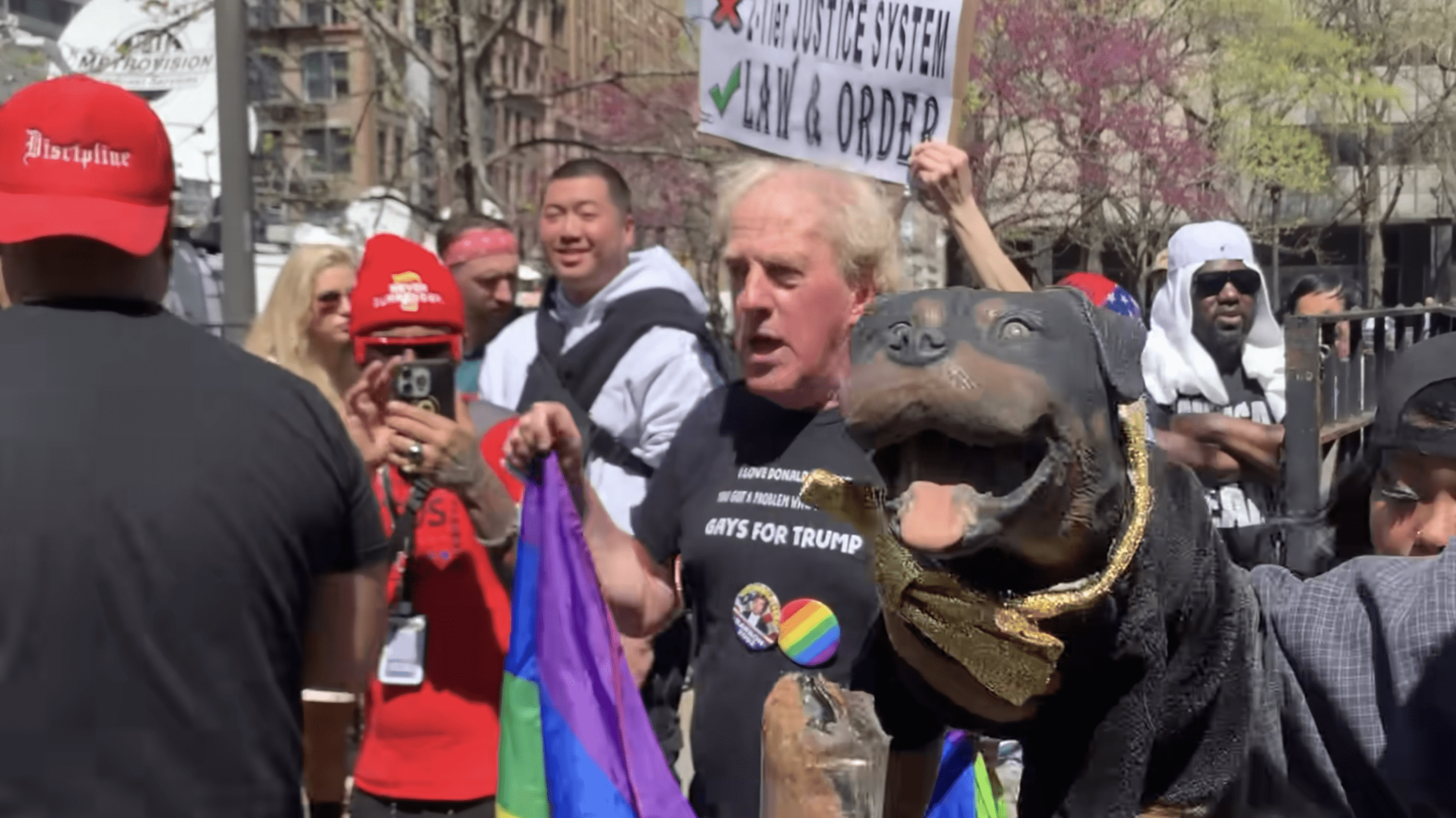 Triumph The Insult Comic Dog